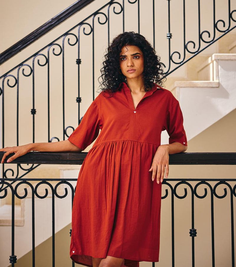 The Sonder Dress cotton by Khara Kapas in rust for women Worldwide