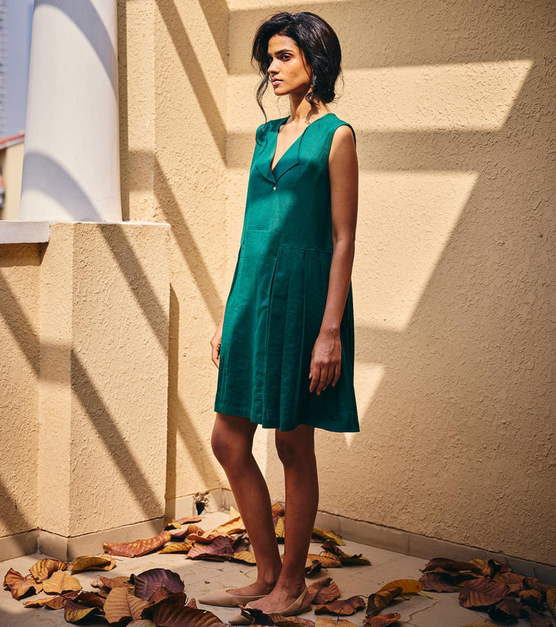 The Strength Midi by Khara Kapas in green for women Worldwide