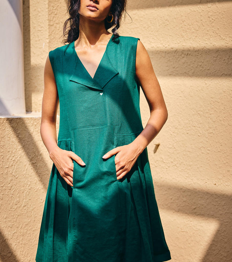 The Strength Midi by Khara Kapas in green for women Worldwide