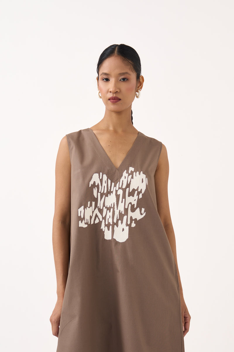 Short Back Pleat Dress-Cedar 100% cotton poplin dress by THREE in cedar for women Worldwide