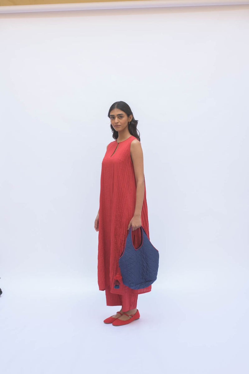 LAAL NEELI KURTA SET cotton by TOKREE in red color for women Worldwide