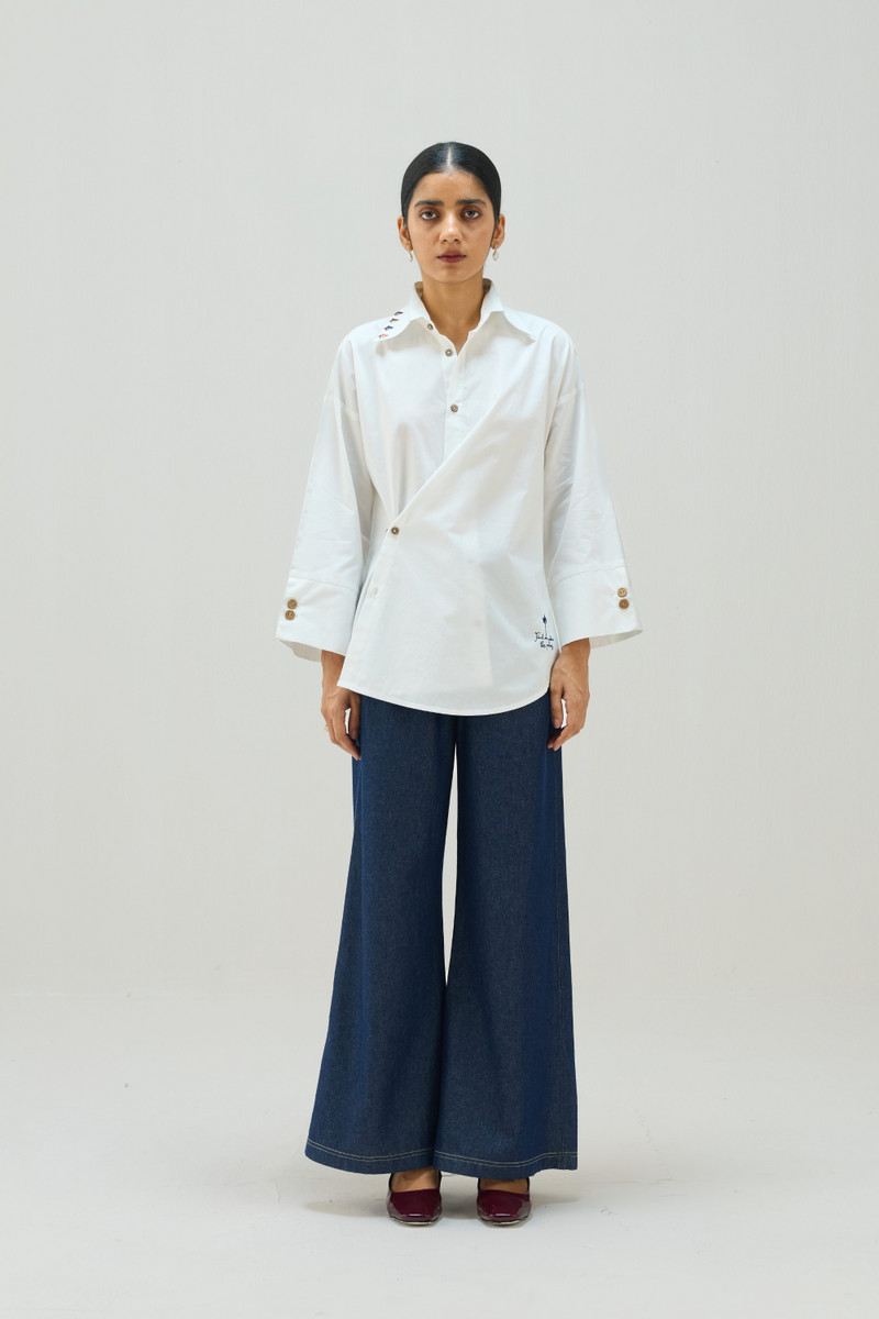 Under The Palms Organic Cotton Wrap Shirt cotton by Sui in white color for women Worldwide