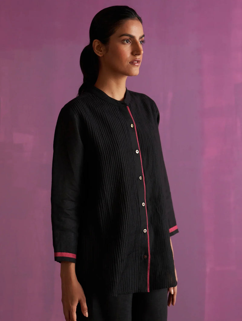 Mio Pintuck Shirt Linen - Black linen by Manan in black color for women Worldwide