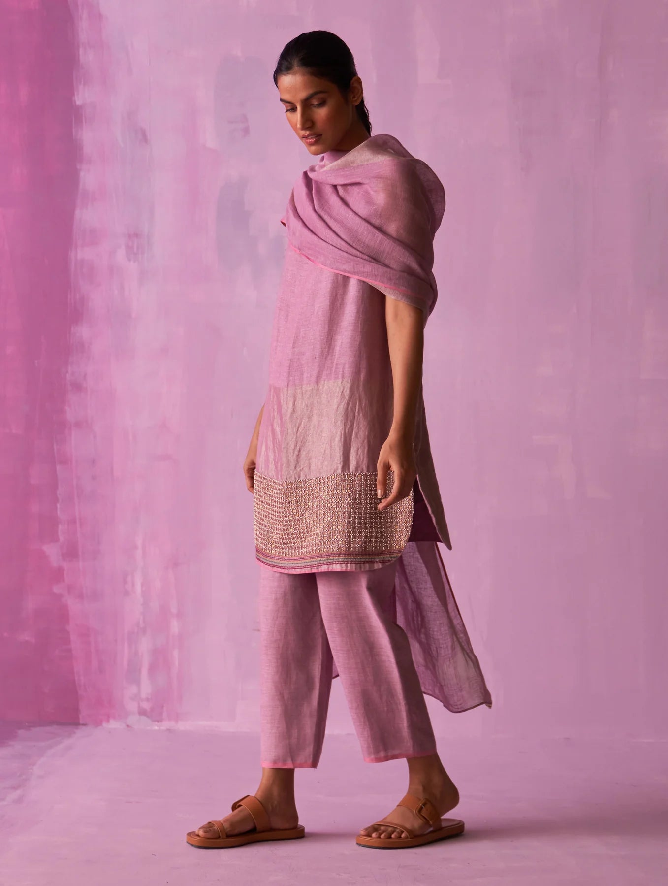 Irum Hand-Embroidered Kurta Set - Lavender