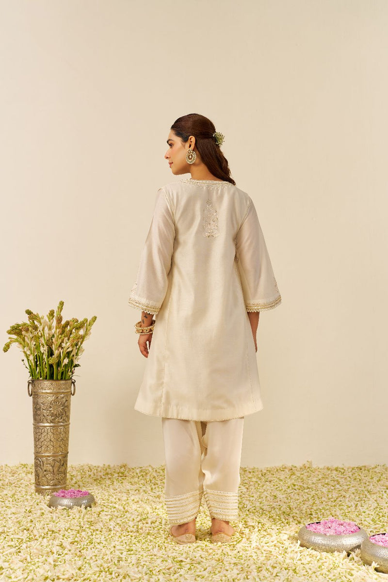 Aiza - Short Chauga With Salwar-Daisy Ivory silk by SHEETAL BATRA in ivory color for women Worldwide