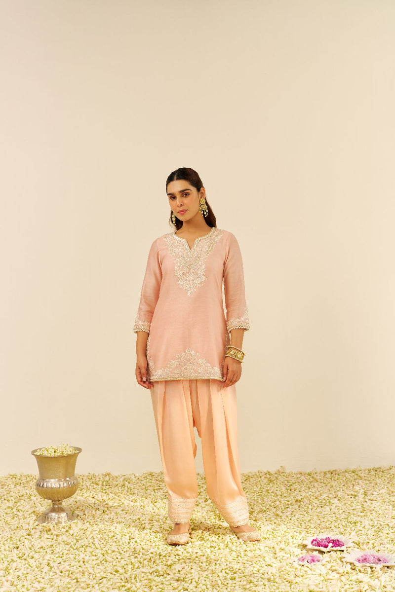Haniya - Short Kurta With Salwar And Dupatta-Off Rose silk by SHEETAL BATRA in pink color for women Worldwide