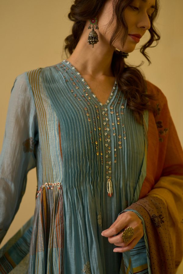 Chhaya Kurta chanderi kurta/kurta set by SWATTI KAPOOR in blue for women Worldwide