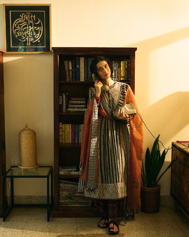 Kora Dupatta chanderi dupatta by SWATTI KAPOOR in rust orange for women Worldwide