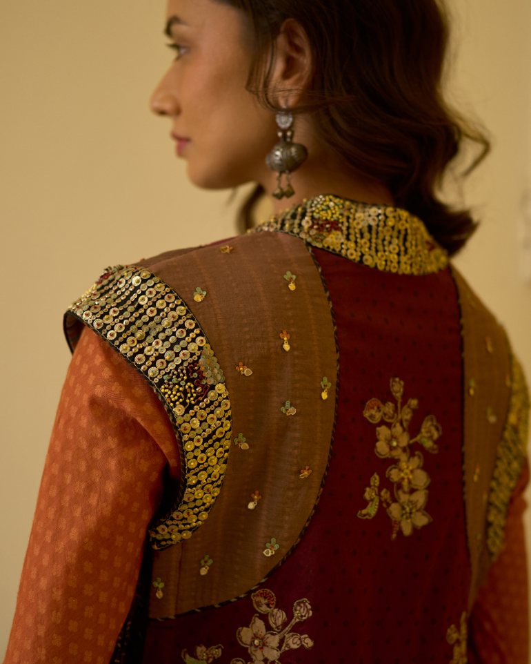 Usha Gilet chanderi indo-western by SWATTI KAPOOR in multi-color for women Worldwide