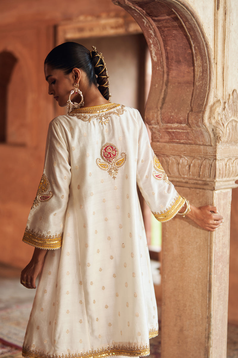 INAAYAT - DAISY IVORY CHAUGA WITH SALWAR chanderi silk kurta/kurta set by SHEETAL BATRA in ivory for women Worldwide