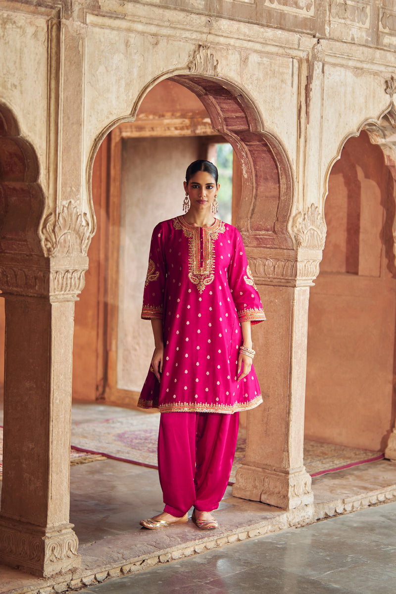 INAAYAT - HOTPINK CHAUGA WITH SALWAR chanderi silk kurta/kurta set by SHEETAL BATRA in pink for women Worldwide