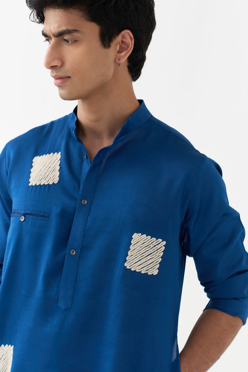Square Emb. Kurta chanderi kurta/kurta set by THREE Men in blue for men Worldwide