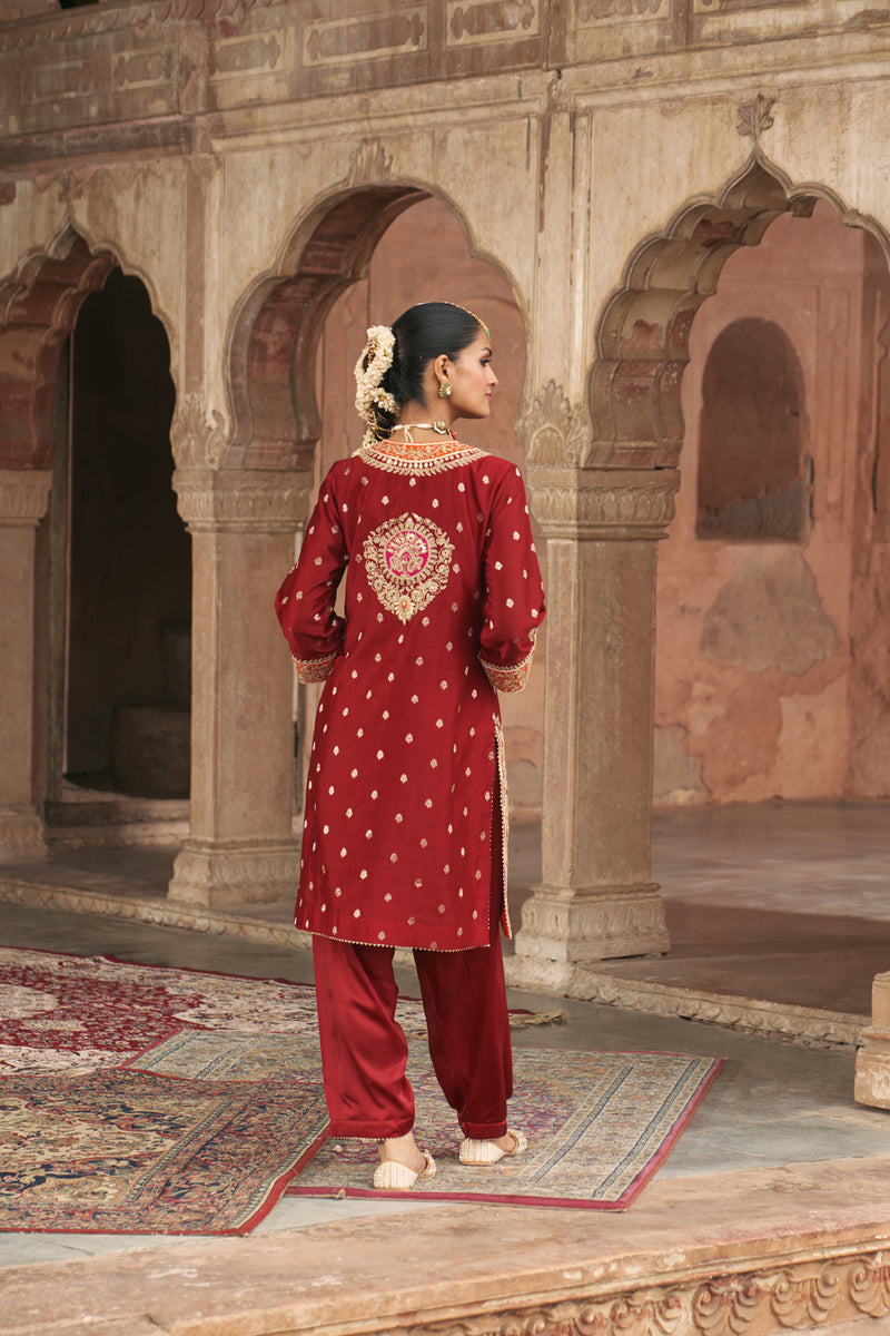 ANILA - DEEP RED SHORT KURTA WITH SALWAR chanderi silk kurta/kurta set by SHEETAL BATRA in red for women Worldwide