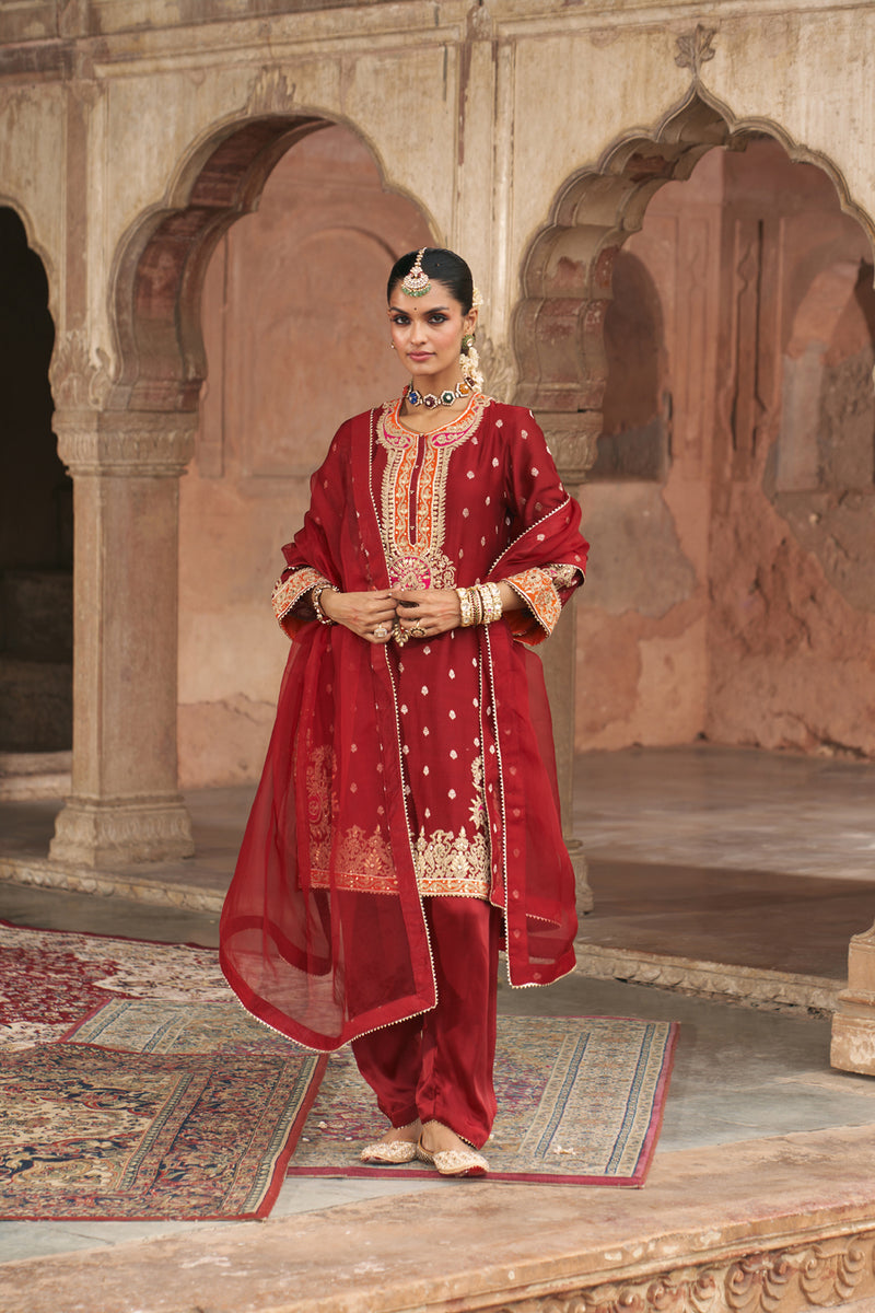 ANILA - DEEP RED SHORT KURTA WITH SALWAR chanderi silk kurta/kurta set by SHEETAL BATRA in red for women Worldwide