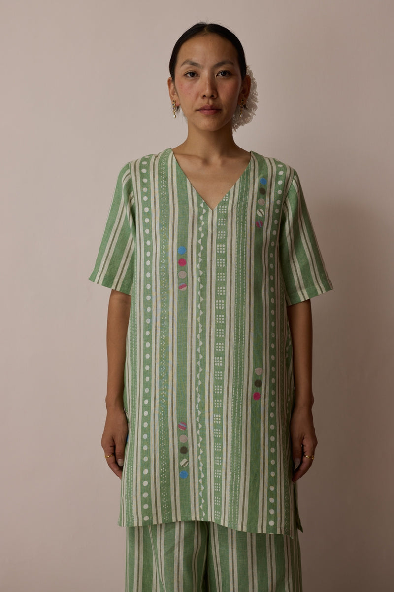 Selle Linen Stripe Applique Kurta-Fern linen tunics/kaftan by Manan in green for women Worldwide
