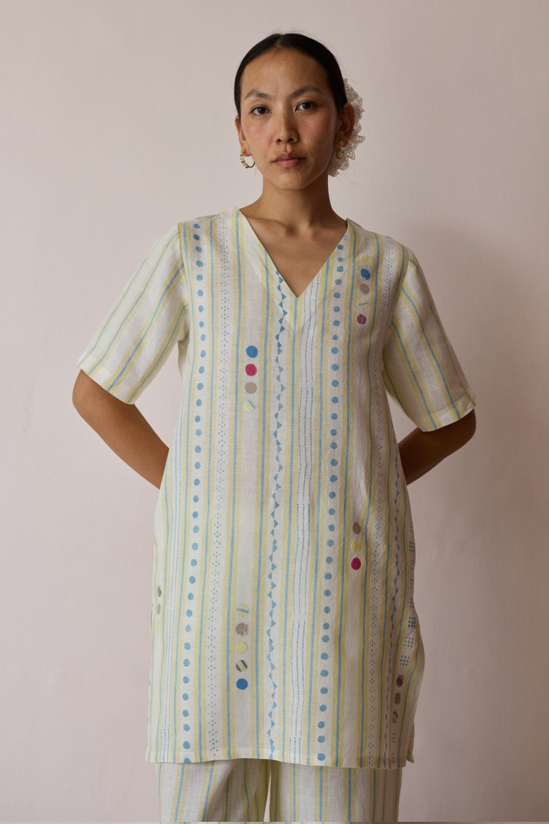 Selle Linen Stripe Applique Kurta-Ivory linen tunics/kaftan by Manan in ivory for women Worldwide