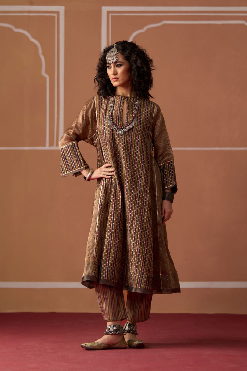 Kamya Kurta chanderi kurta/kurta set by SWATTI KAPOOR in multi-color for women Worldwide