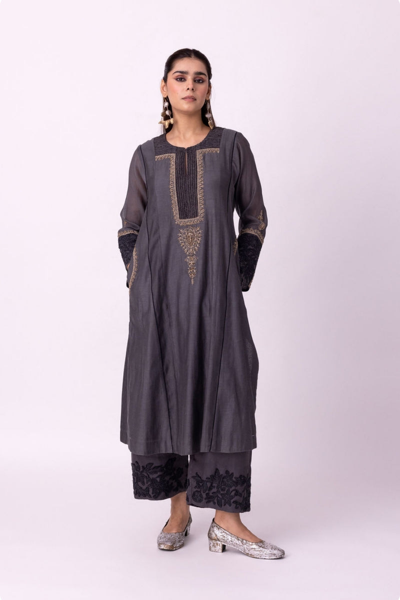 Nefert Kurta chanderi kurta/kurta set by Shades of India in charcoal for women Worldwide