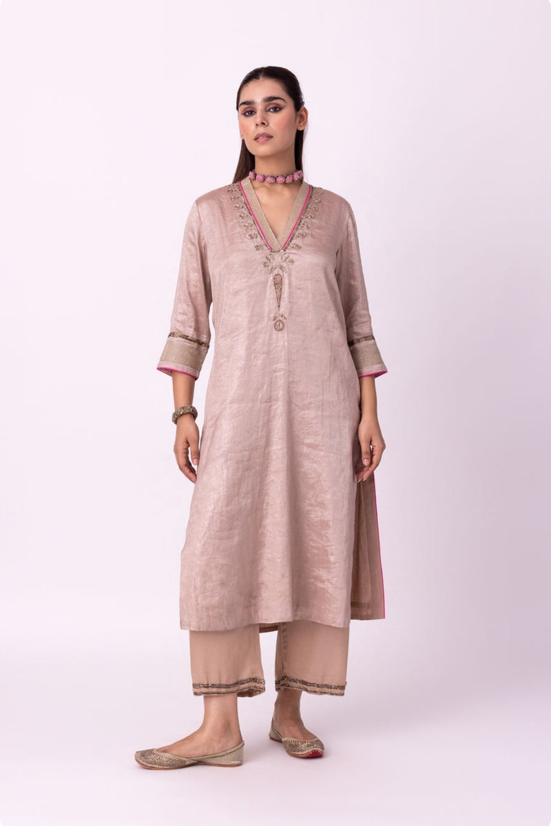 Indela Kurta tissue kurta/kurta set by Shades of India in nude for women Worldwide