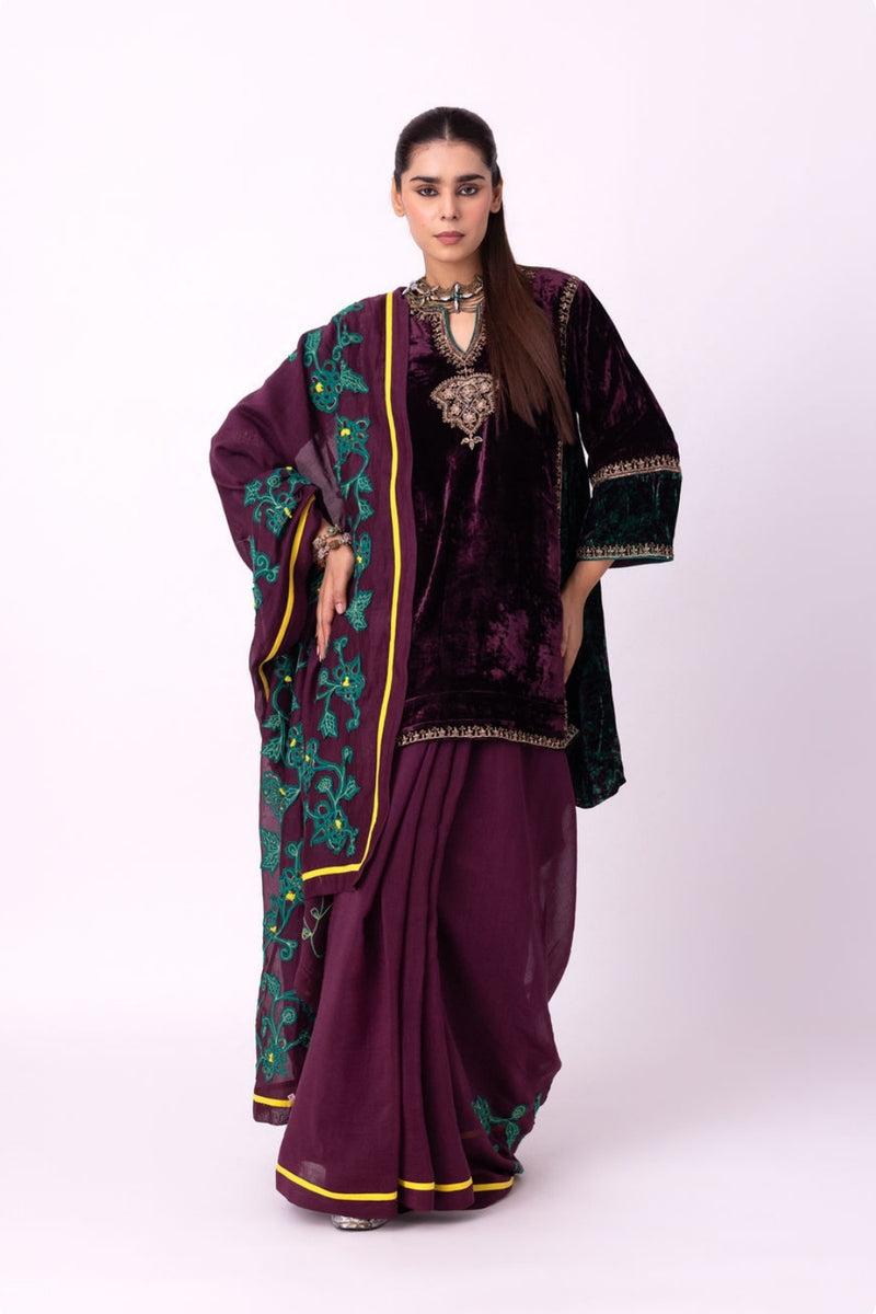Aabha Saree chanderi weave saree by Shades of India in wine for women Worldwide