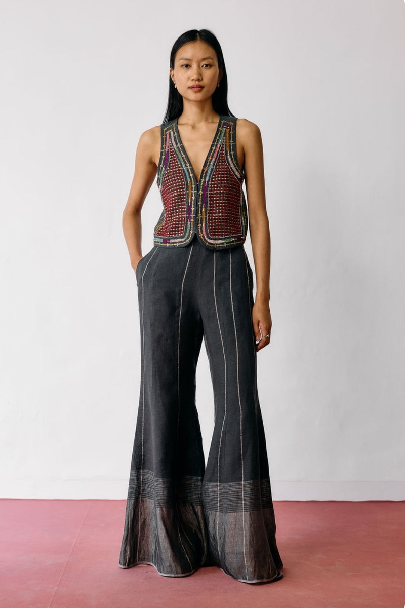 Kaya Hand-Embroidered Co-ord-Charcoal linen co-ord set by Manan in black for women Worldwide
