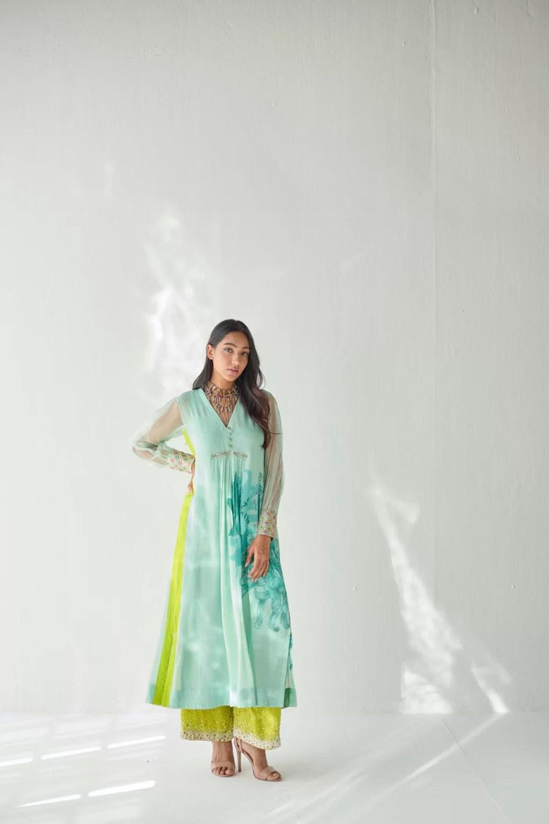 SEA GREEN SIDE FLOWER KURTA SET Kurta Sets by Rajiramniq for women Worldwide
