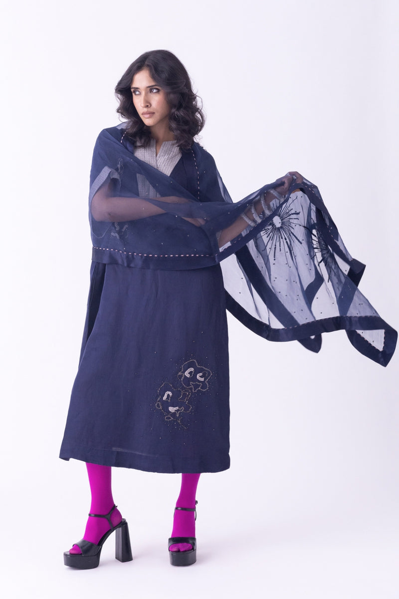 Vana-Dupatta silk organza dupatta by Shades of India in indigo for women Worldwide
