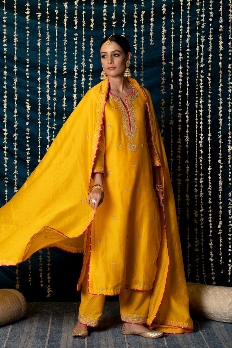 Ambiya Kurta Set silk by Maison Shefali for women Worldwide