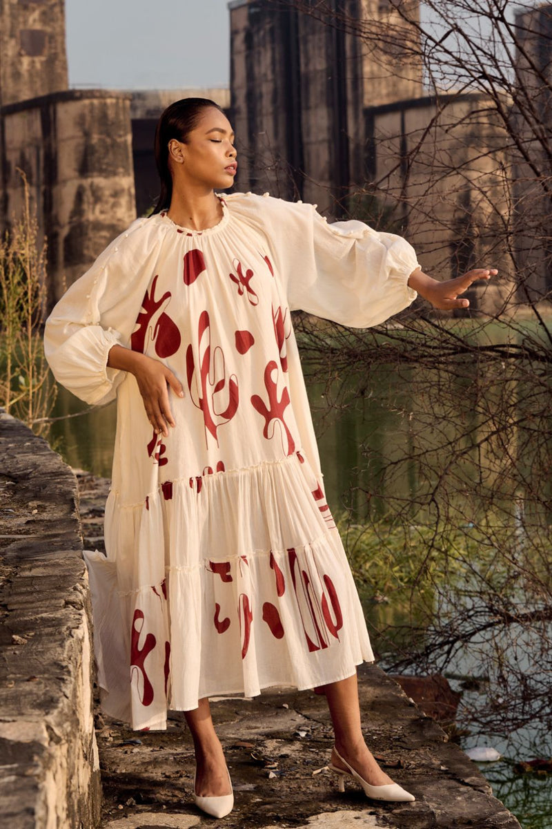 Lavella maxi dress cotton by Khara Kapas in white for women Worldwide