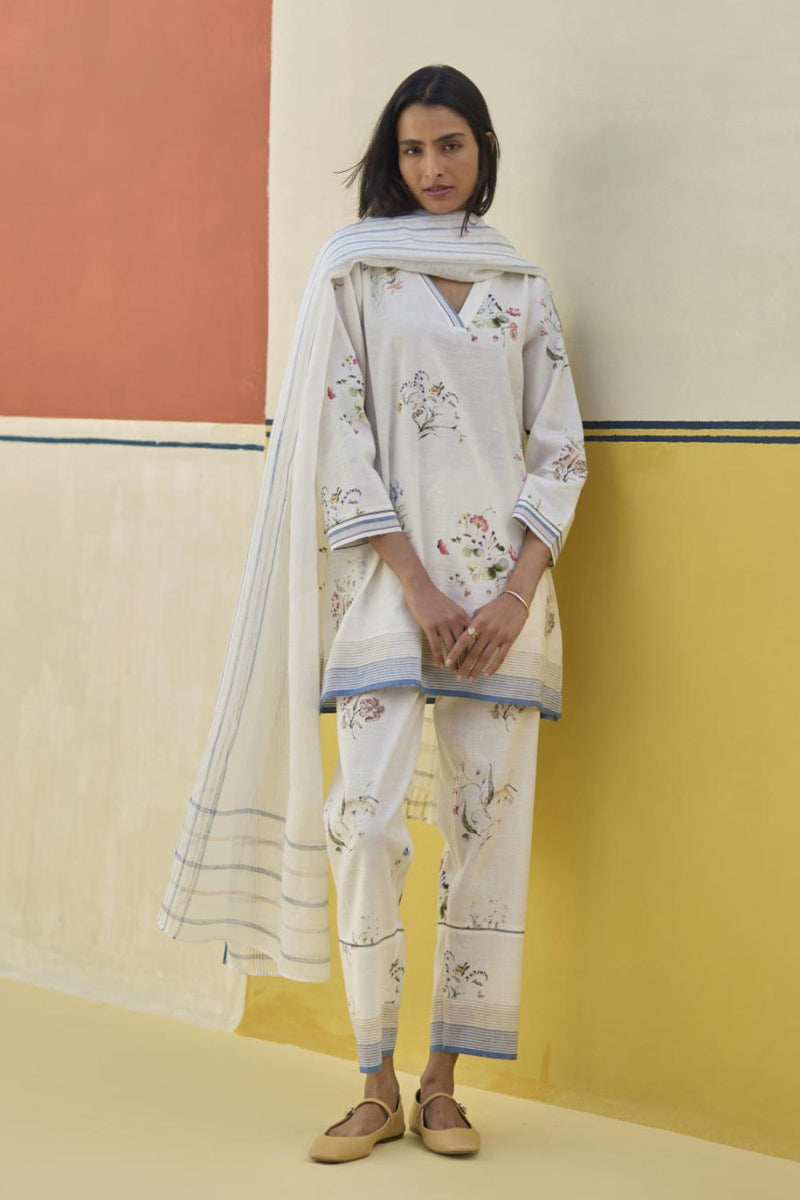 Mana Stripe Handloom Linen Dupatta - Ivory by Manan in ivory color for women Worldwide