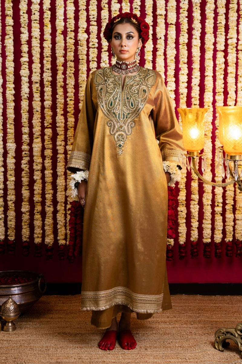 Antique Gold Tissue Tunic & Pant Set-Emerald Green Embroidery tissue kurta/kurta set by Sabo by Sabina in green for women Worldwide