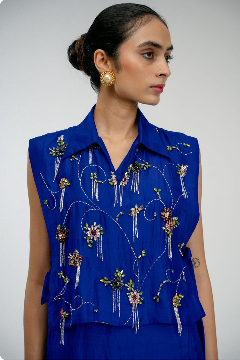 Thread Story Bib mulberry silk jacket/overlay by Ode to Odd in blue for women Worldwide
