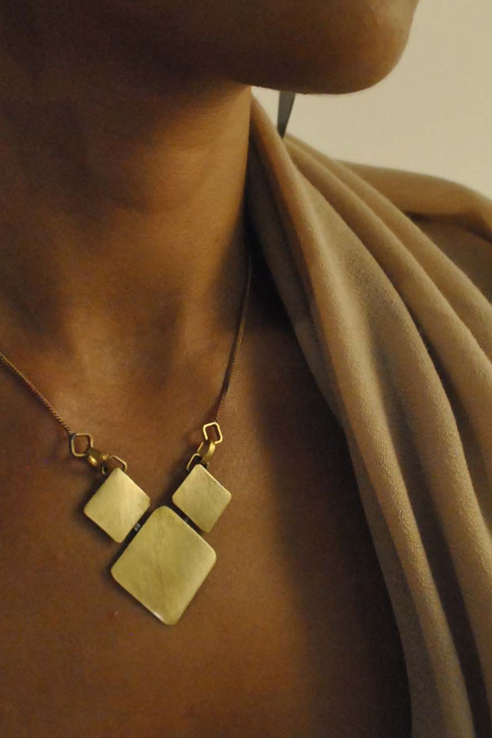 CESTICA PENDANT-CHAIN - 1