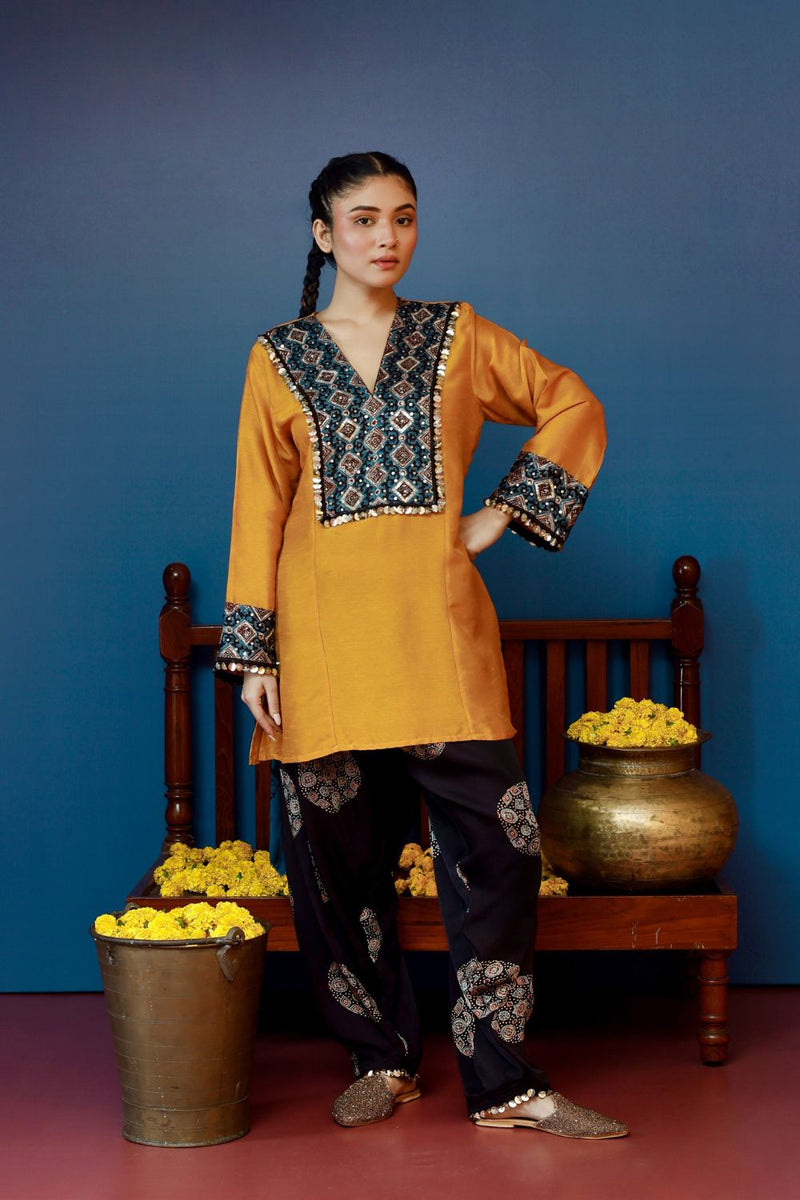 Bariyan Mustard Salwar Kameez silk by PRAHNAAYA in yellow color for women Worldwide