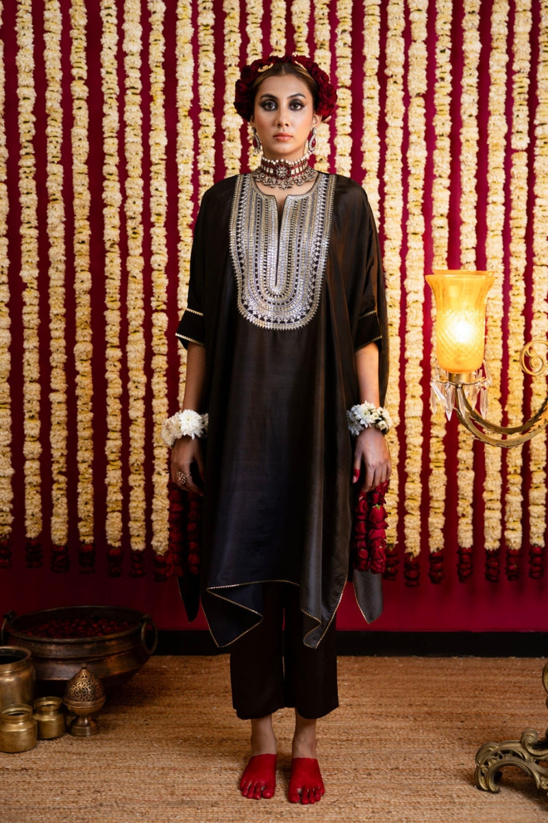3D Shaded Dark Silk Tunic & Pant Set-Charcoal silk kurta/kurta set by Sabo by Sabina in charcoal for women Worldwide