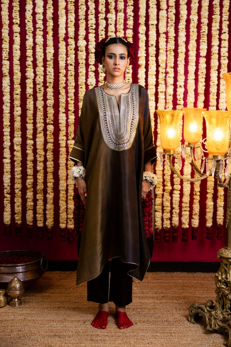 3D Shaded Dark Silk Tunic & Pant Set-Olive silk kurta/kurta set by Sabo by Sabina in olive for women Worldwide
