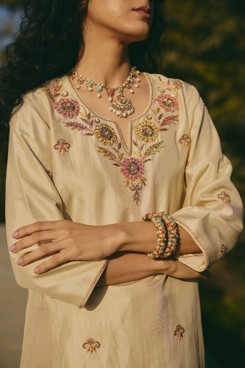 VANYA & BANI KURTA & PANT silk by Rashika Mittal in beige color for women Worldwide