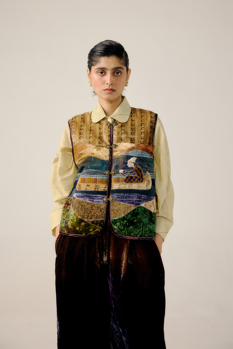 VEST-Boatride Appl by CORD for women Worldwide