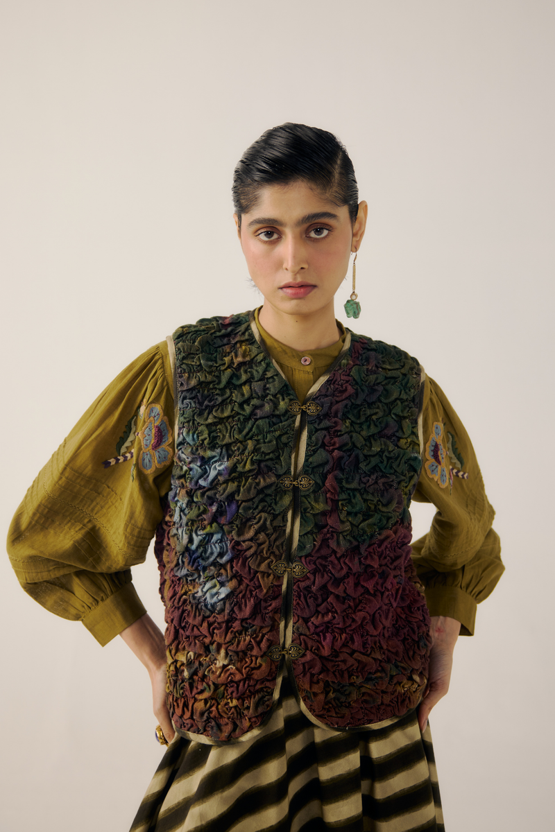 VEST-Lakeside Zoomed In by CORD for women Worldwide