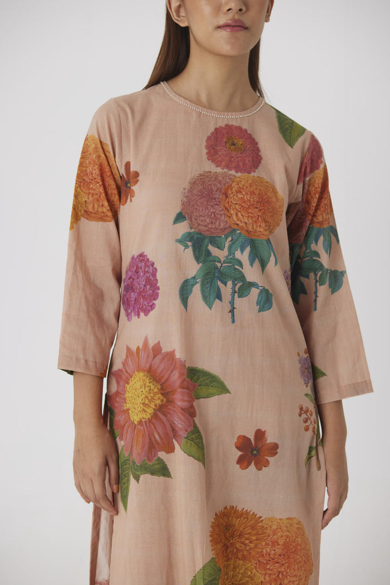VINTAGE GARDEN LONG KURTA SET cotton by Yam in beige color for women Worldwide