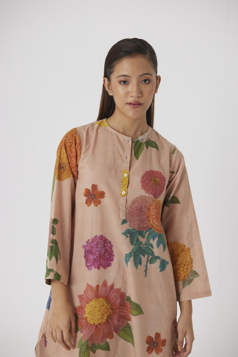 VINTAGE GARDEN SHORT KURTA SET cotton by Yam in beige color for women Worldwide