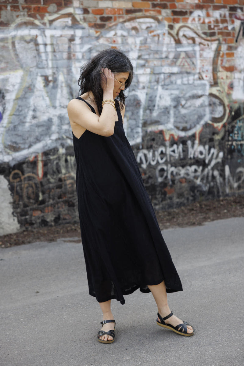 Everywhere Dress/ Vacation dress / Weekend dress-Black 100% cotton by World of Crow in black color for women Worldwide