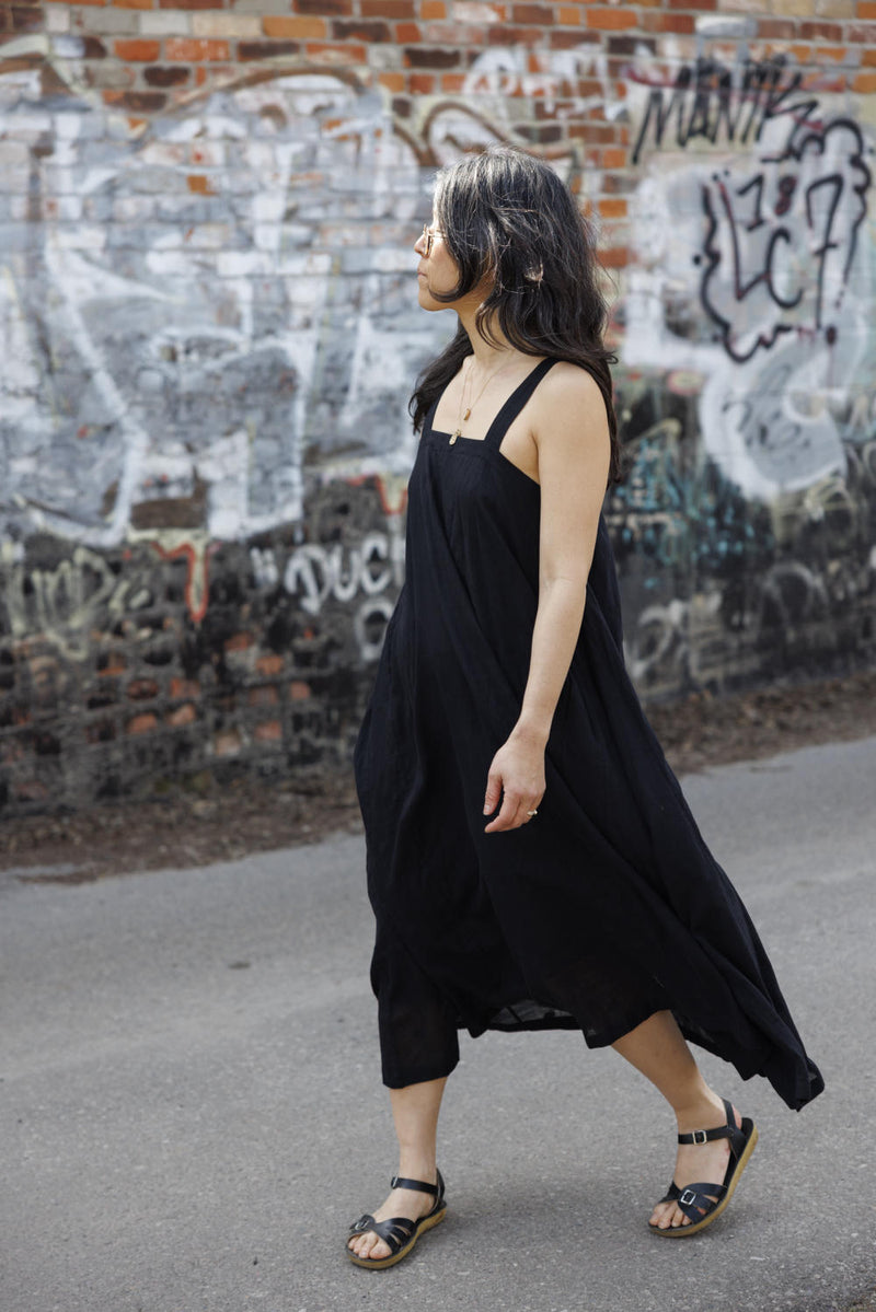 Everywhere Dress/ Vacation dress / Weekend dress-Black 100% cotton by World of Crow in black color for women Worldwide