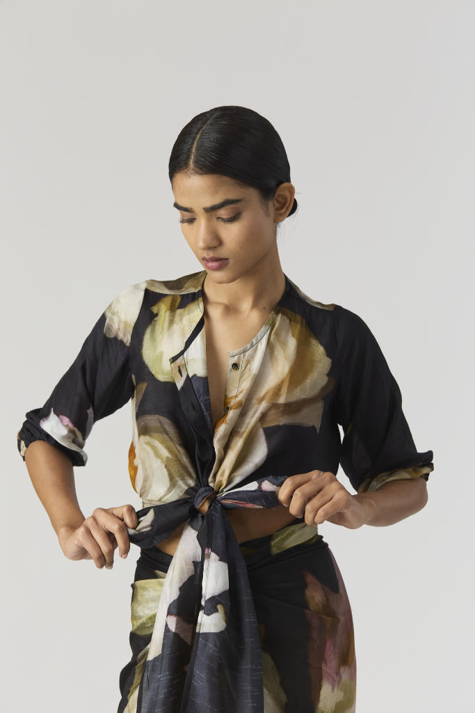 VIVA FIORI FRONT TIE UP TOP & SKIRT SET silk by Yam in black color for women Worldwide