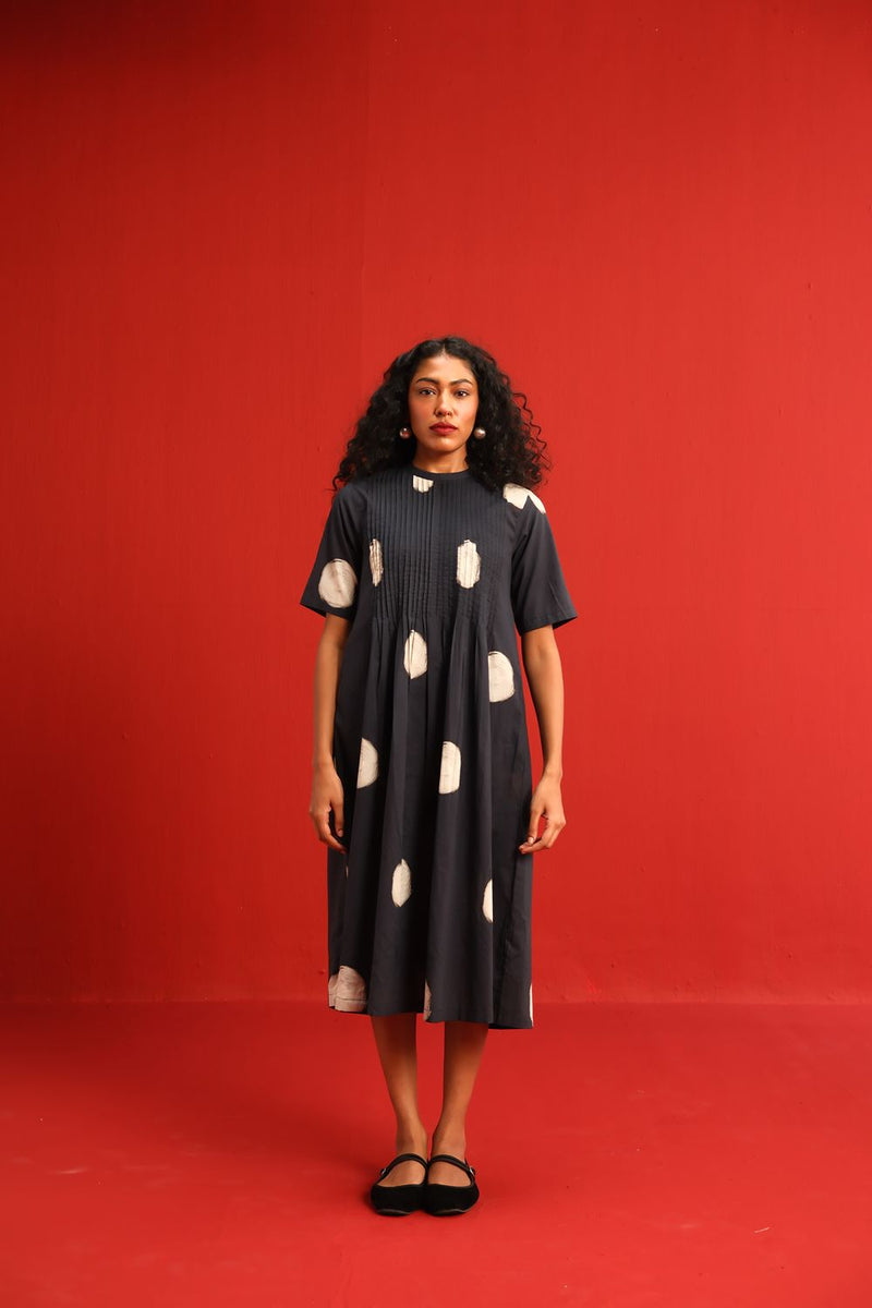 Ginger Dress cotton by Yam in black color for women Worldwide
