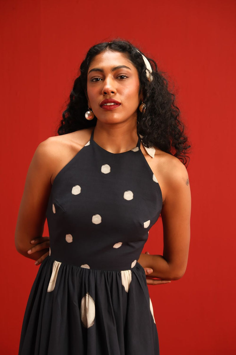 The Vivian Dress cotton by Yam in black color for women Worldwide