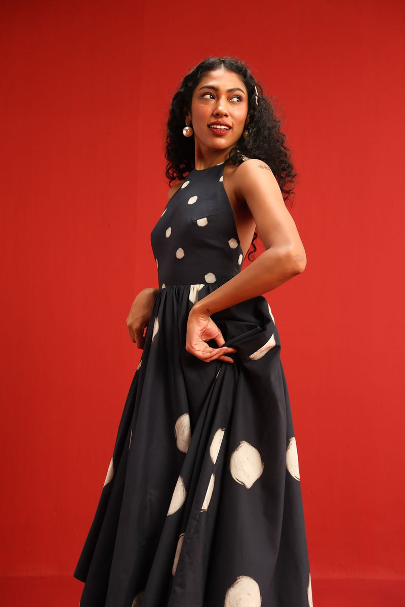 The Vivian Dress cotton by Yam in black color for women Worldwide