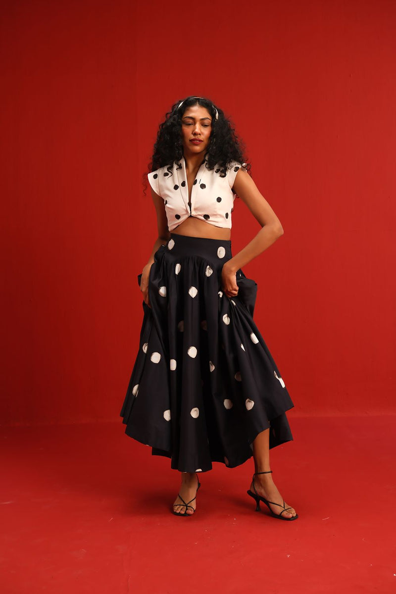 The Audrey Set satin by Yam in black color for women Worldwide