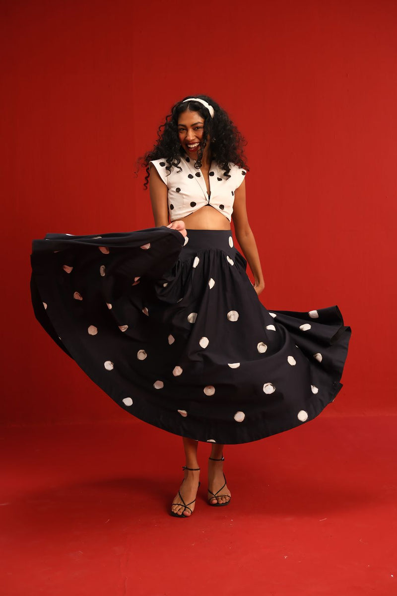 The Audrey Set satin by Yam in black color for women Worldwide