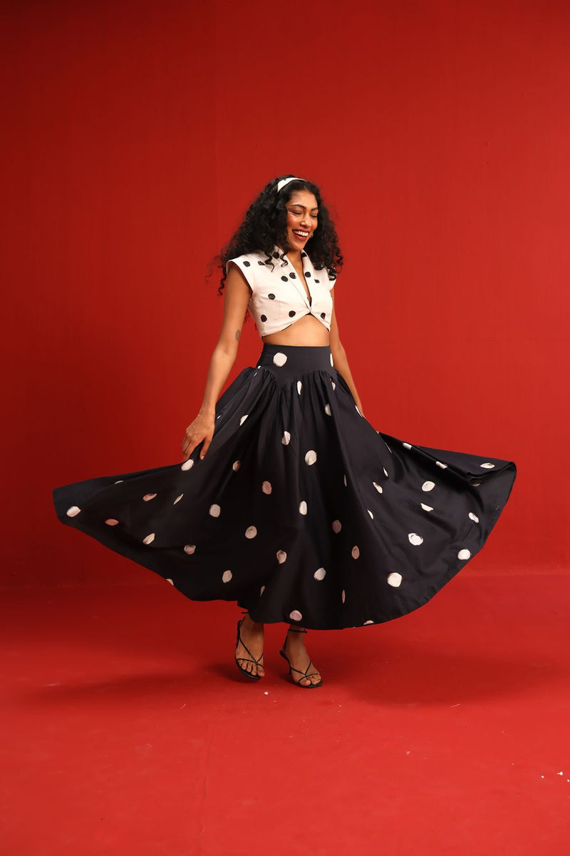 The Audrey Set satin by Yam in black color for women Worldwide